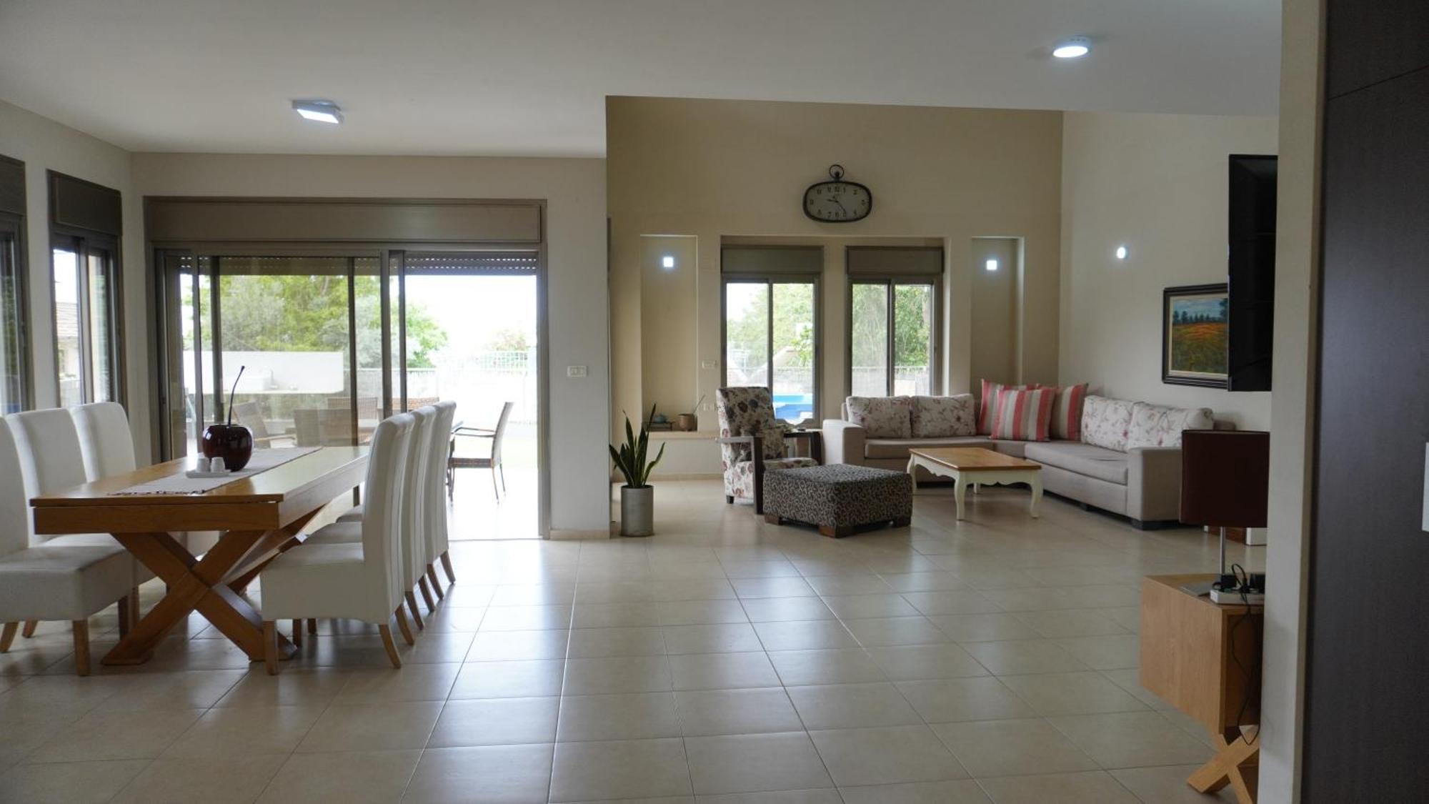 וילה על ההר Villa Poriyya Exterior photo